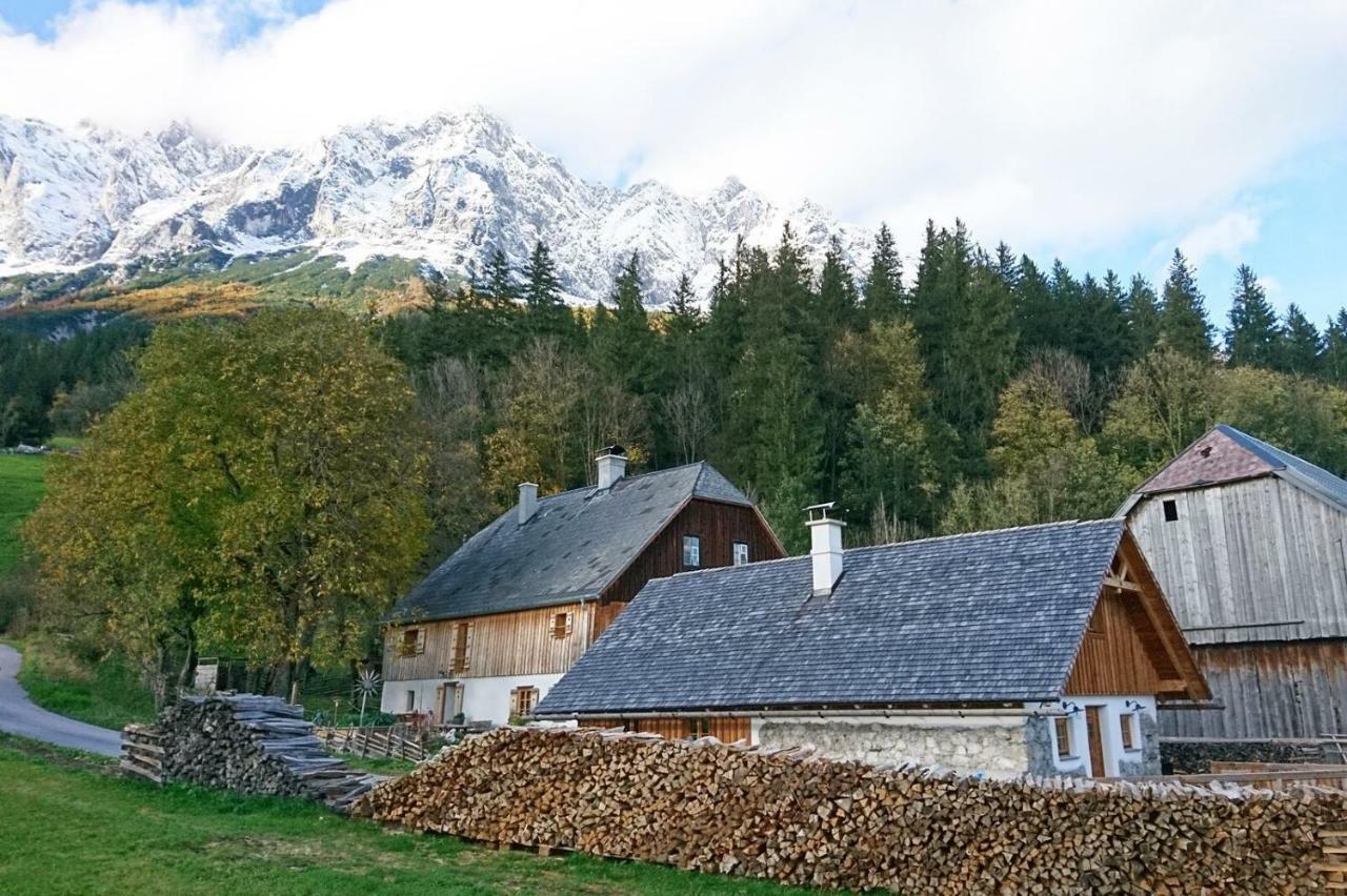 Villa Gesindehaus à Diemlern Extérieur photo